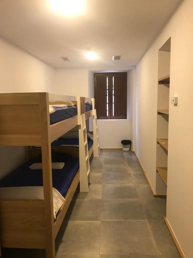 Hotel A Casa da Botica Samos Esterno foto